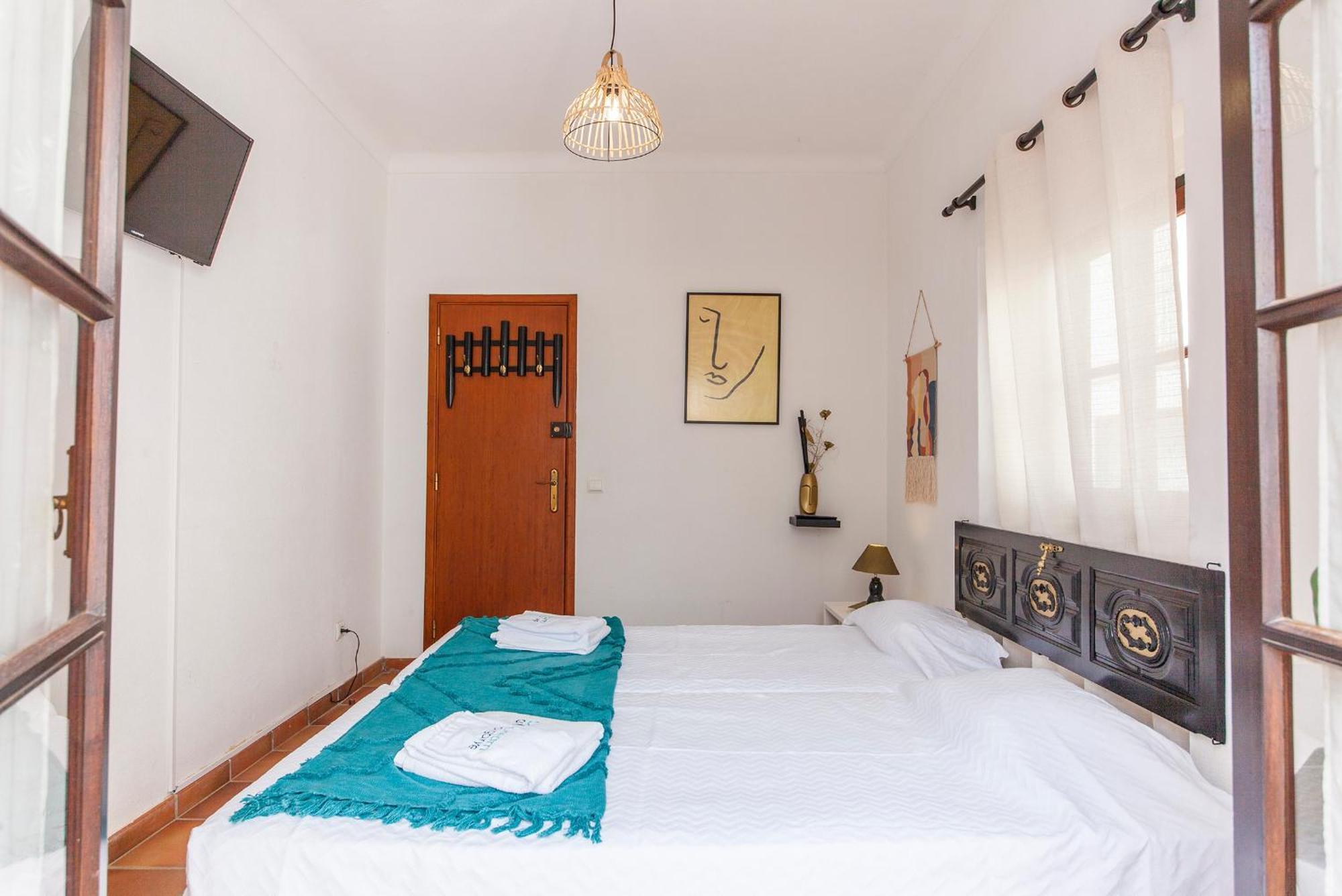 J - Casa Do Farol Guesthouse Lagos Bilik gambar